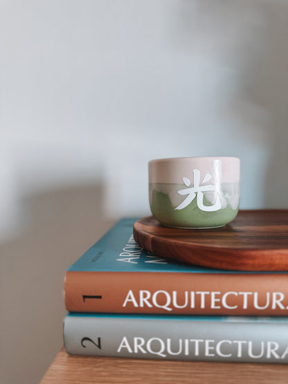 Vela média matcha latte - Edição black week