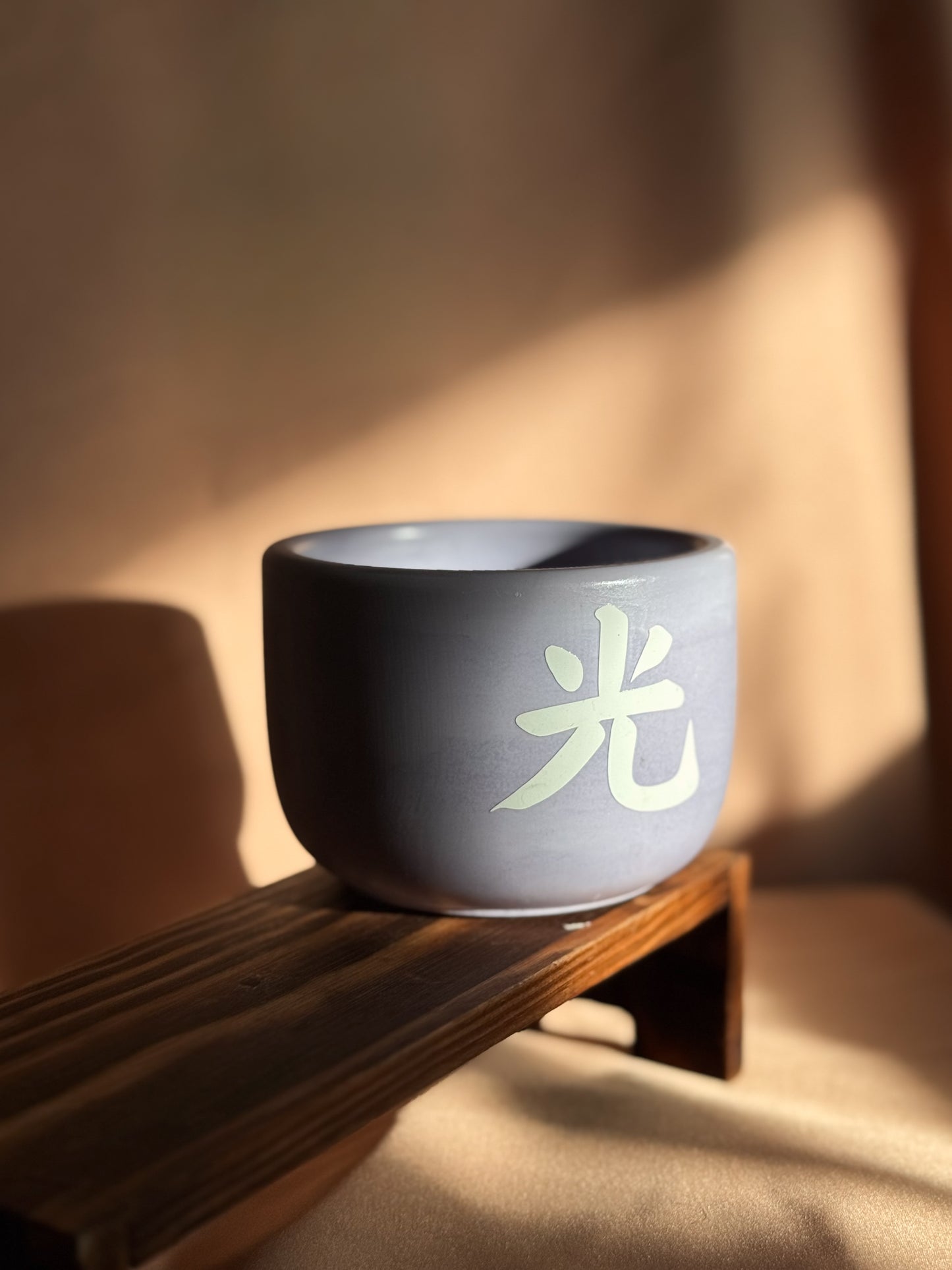 Vela média lilás - Edição black week