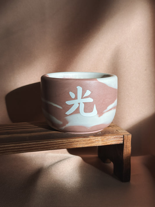 Vela pequena creme & coral - Edição black week